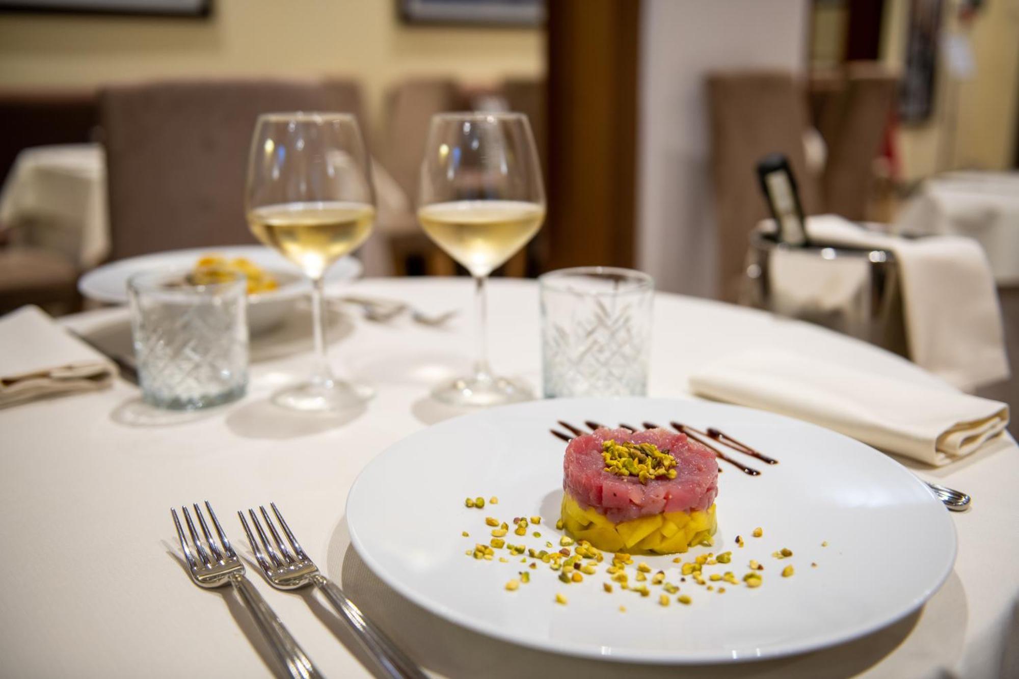 Antica Graziella Venice - Atika & Atif